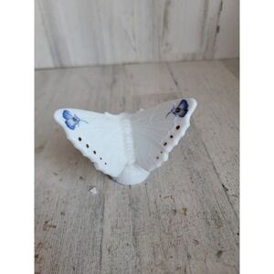 Fenton butterfly opal iridescent white flower pink unique vintage collectible